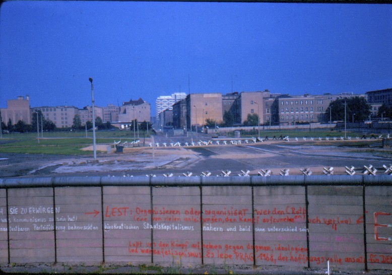 PotsdamerPlatz-1974.jpg