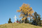 20111027-BERGKAMERADENKREUZ